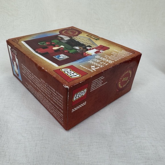 Lego 3300020 and 3300002 Seasonal Retired New Sealed Boxes (light box damage) - Picture 8 of 10